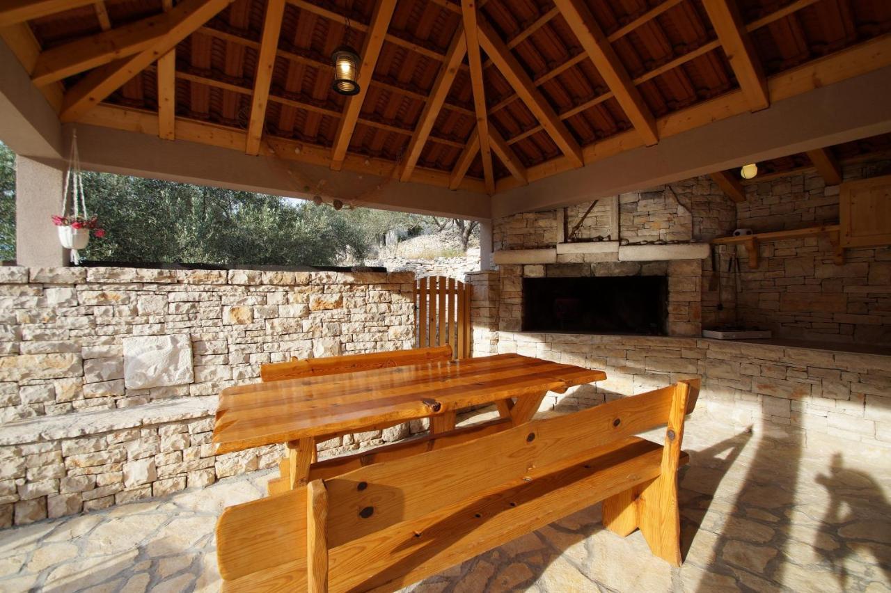 Stone House Mia Villa Vela Luka Exterior photo